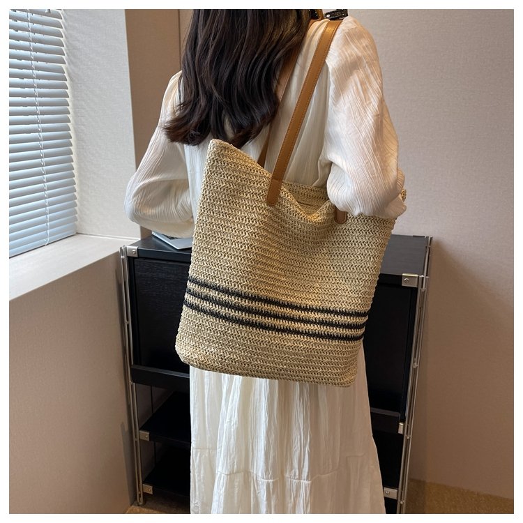 Woven Tote Bag – Lightweight, Stylish & Everyday Use
