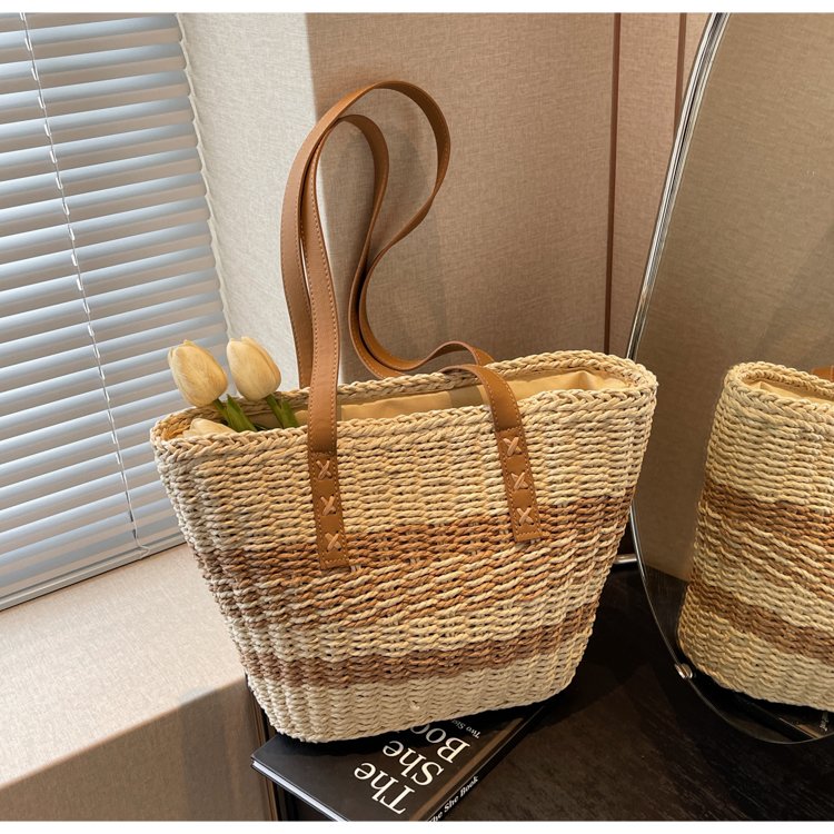 Woven Tote Bag – Lightweight, Stylish & Everyday Use