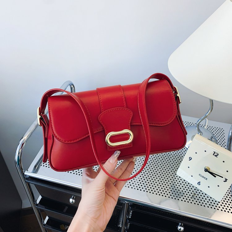 Classic Shoulder Bag – Practical, Stylish & Everyday Essential