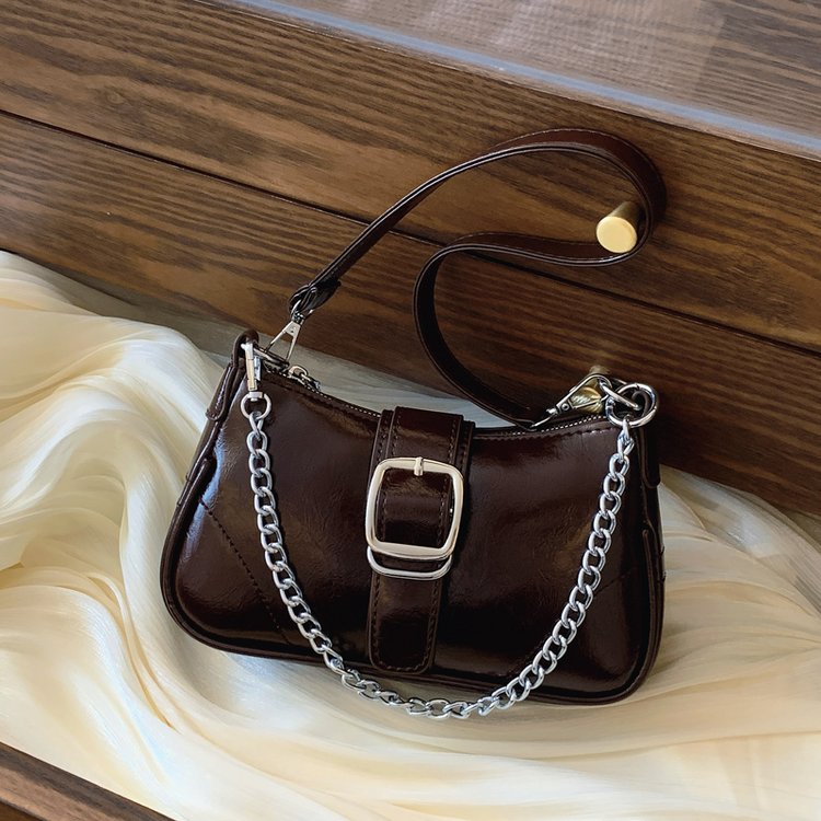 Classic Shoulder Bag – Practical, Stylish & Everyday Essential