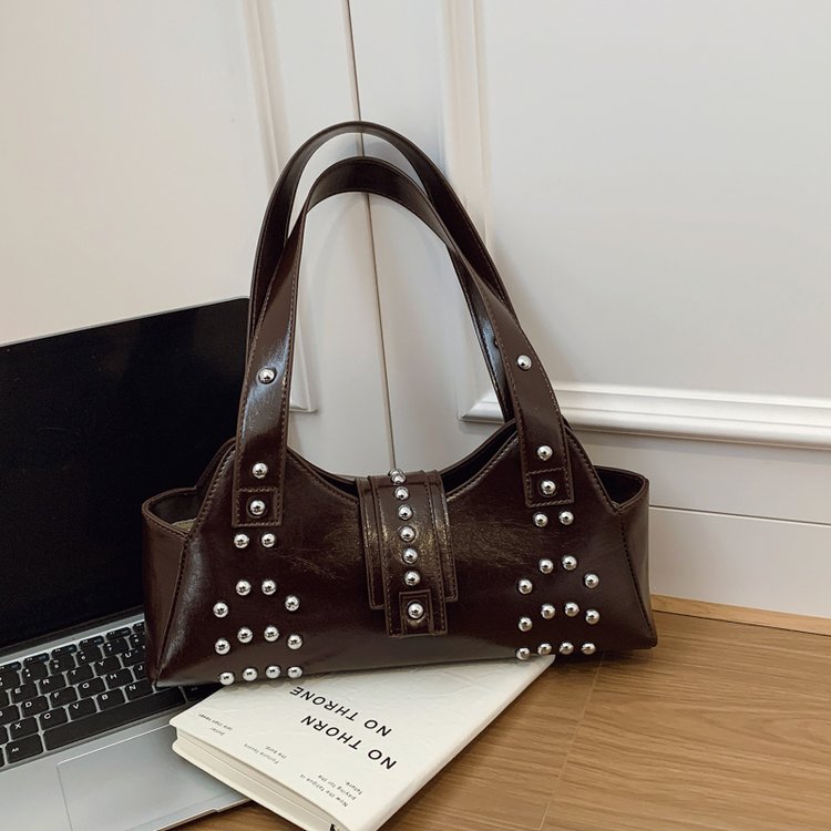 Classic Shoulder Bag – Practical, Stylish & Everyday Essential