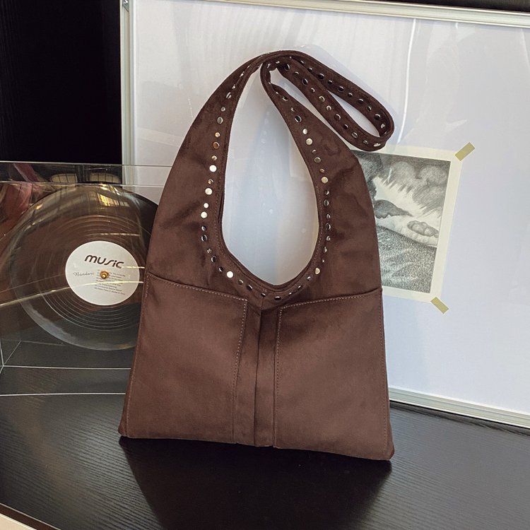 Classic Shoulder Bag – Practical, Stylish & Everyday Essential