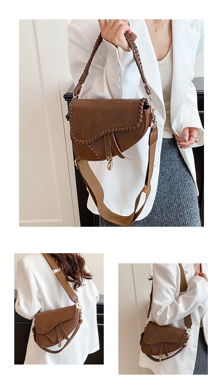 Classic Shoulder Bag – Practical, Stylish & Everyday Essential