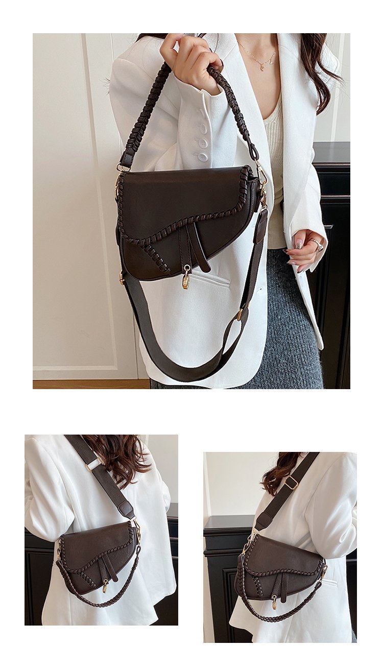 Classic Shoulder Bag – Practical, Stylish & Everyday Essential