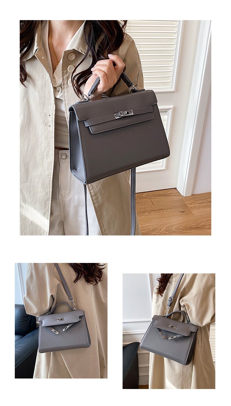 Classic Shoulder Bag – Practical, Stylish & Everyday Essential