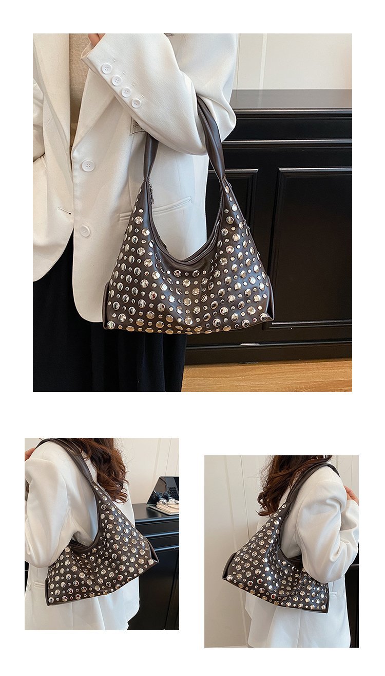 Classic Shoulder Bag – Practical, Stylish & Everyday Essential