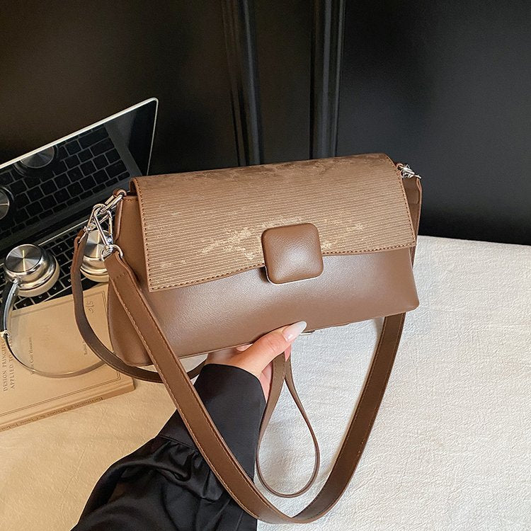 Classic Shoulder Bag – Practical, Stylish & Everyday Essential